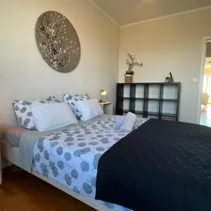 https://royal-palace-zeedijk-oostende-appartement-met-2-slaapkamers.ostend-hotel.net